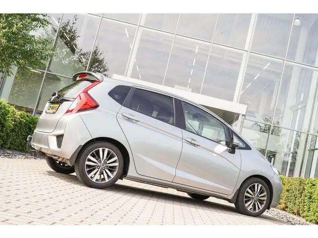 Honda Jazz 1.3i VTEC ELEGANCE 2016 Benzine 10