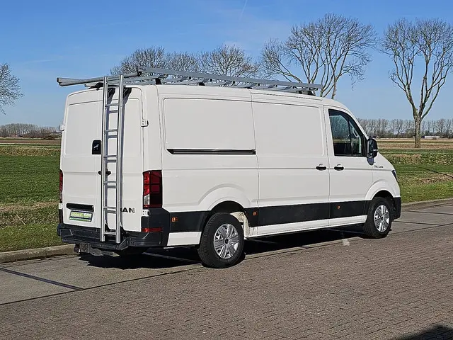 MAN TGE 3.140 2022 Diesel 3