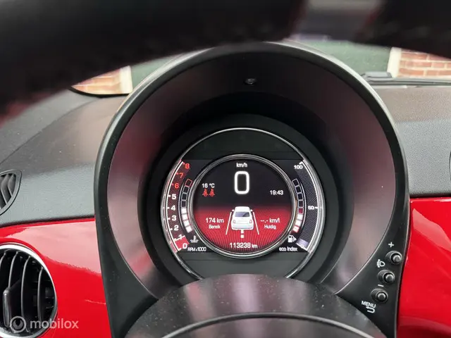 Fiat 500 1.0 Hybrid RED 2021 Benzine 25