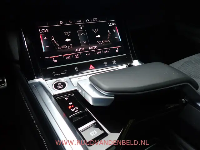 Audi Q8 e-tron 50 QUATTRO S-LINE 2023 Elektrisch 13