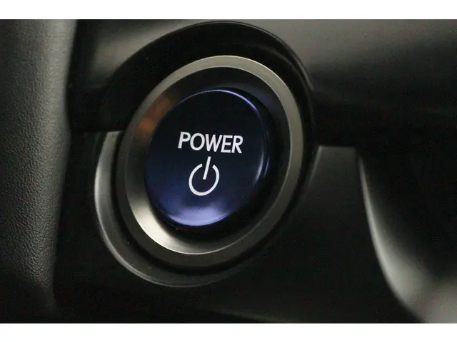 Lexus UX 250h Luxury Line 2020 Hybride Benzine 40