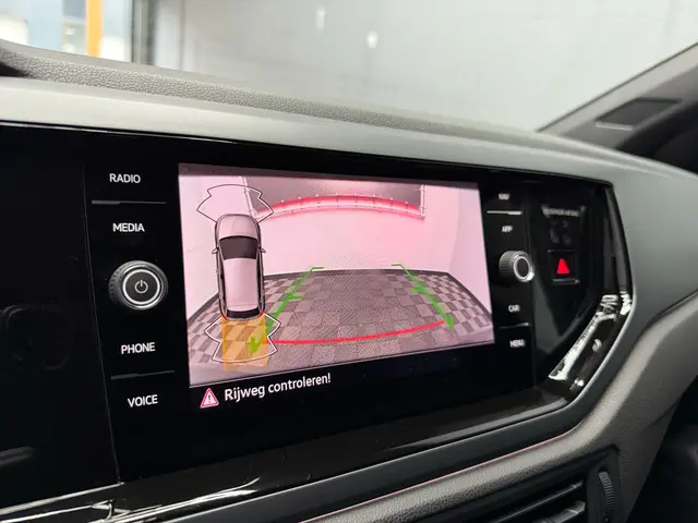 Volkswagen Polo 1.0 TSI R-Line IQ Aut 2023 2023 Benzine 15