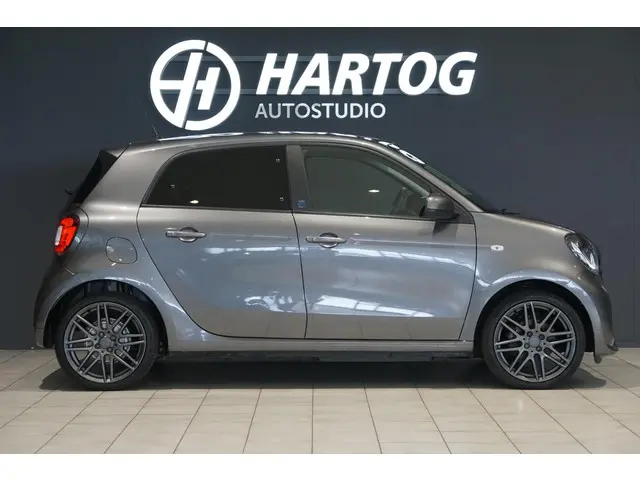 Smart Forfour EQ BRABUS Style 18 kWh 2019 Elektrisch 10