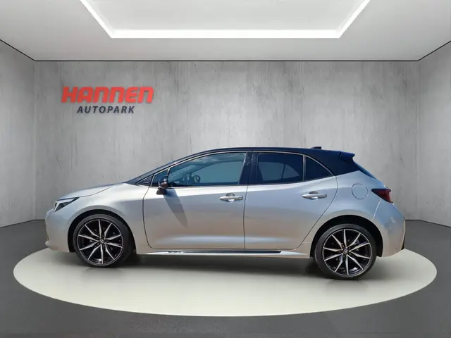 Toyota Corolla Hybrid 140 GR Sport 2023 Hybride Benzine 4