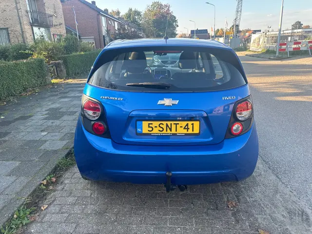 Chevrolet Aveo 1.2 LT 2013 Benzine 6