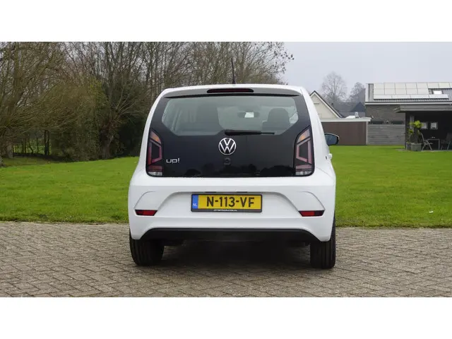 Volkswagen up! 1.0 2022 Benzine 5