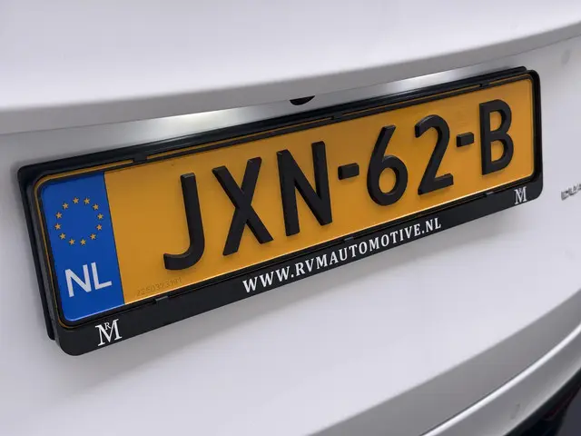 Tesla Model Y Long Range AWD 75 kWh 2022 Elektrisch 10