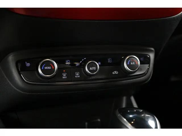 Opel Crossland 1.2 Turbo GS Line 2023 Benzine 17