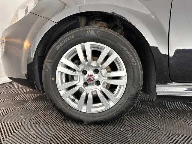 Fiat Punto Evo 1.3 M-Jet Street 2014 Diesel 23