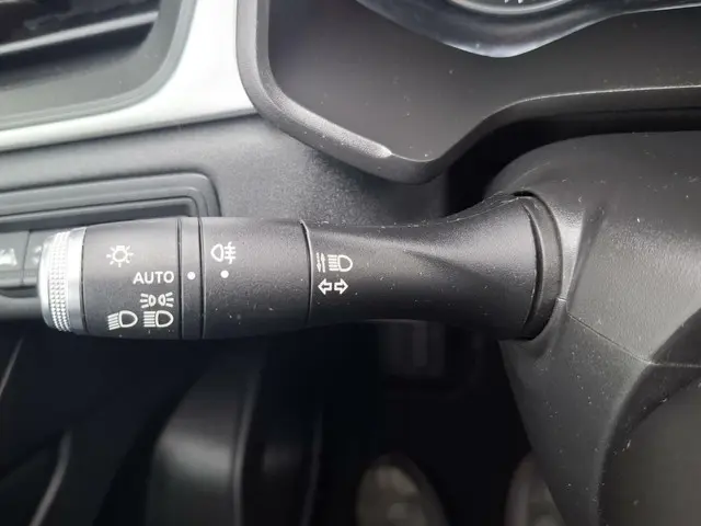 Renault Captur 1.0 TCe 90 Zen 2021 Benzine 15