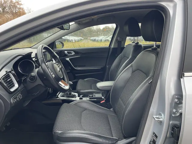 Kia XCeed 1.0 T-GDi DynamicLine 2021 Benzine 13