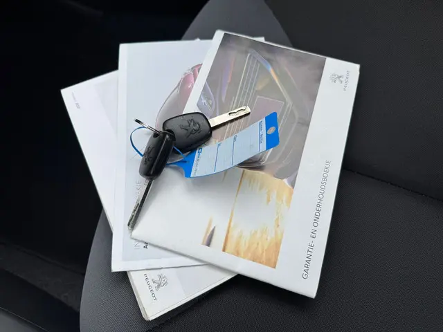 Peugeot 107 1.0 Access Accent Airco|5-deurs 2013 Benzine 21