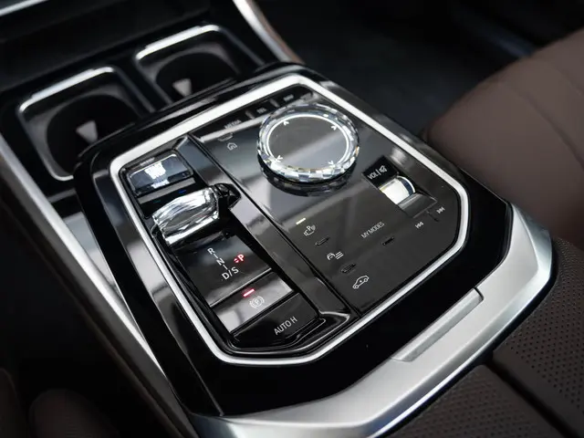BMW 7 Serie Sedan M760e 2024 Hybride Benzine 35