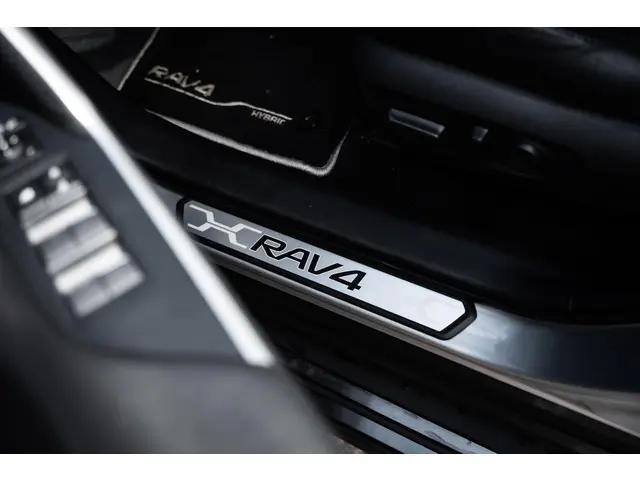 Toyota RAV4 2.5 HEV AWD Bi-Tone 2023 Hybride Benzine 29