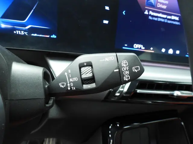 BMW X1 sDrive18i 2025 Benzine 32