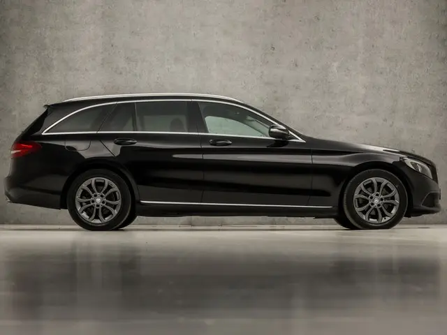 Mercedes-Benz C-Klasse Estate 180 Sport 2015 Benzine 4
