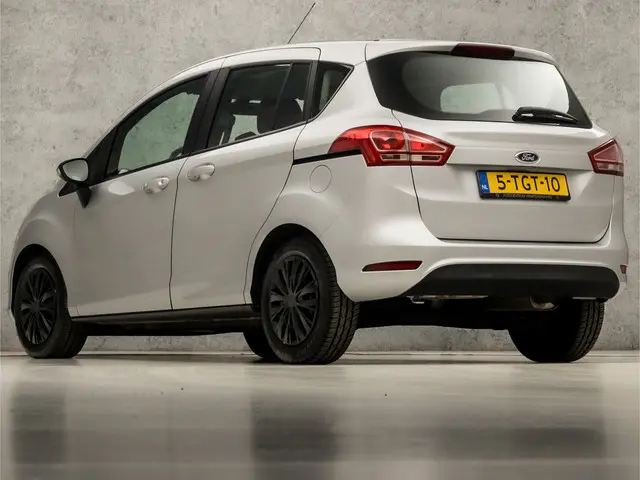 Ford B-MAX 3