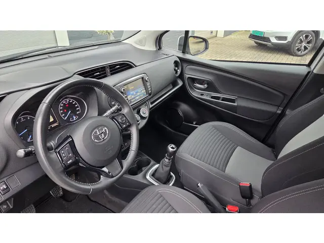 Toyota Yaris 1.5 VVT-i Comfort 2018 Benzine 10