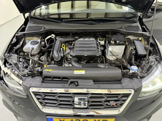 SEAT Ibiza 1.0 TSI FR Business Intense Aut 2020 Benzine 23