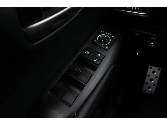 Lexus NX 300h AWD F Sport Line 2015 Hybride Benzine 16