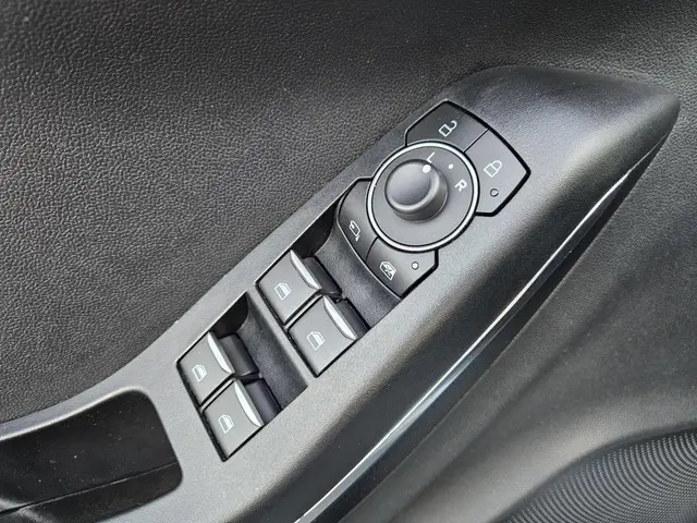 Ford Puma 1.0 EcoBoost Hybrid ST-Line 2024 Benzine 15