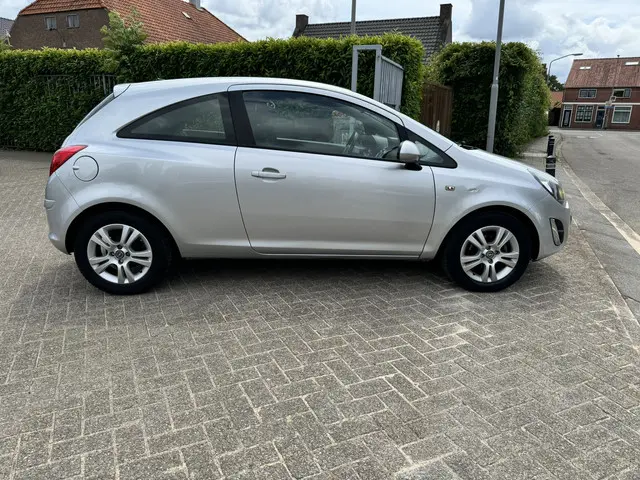 Opel Corsa 1.2 BUSINESS + 2014 LPG/Gas 7