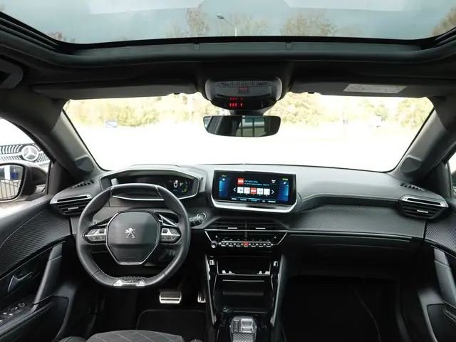 Peugeot e-208 EV GT Pack 50 kWh 2022 Elektrisch 16