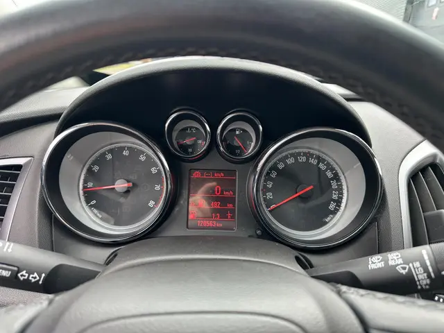 Opel Astra GTC 1.4 Turbo Design Edition 2015 Benzine 14