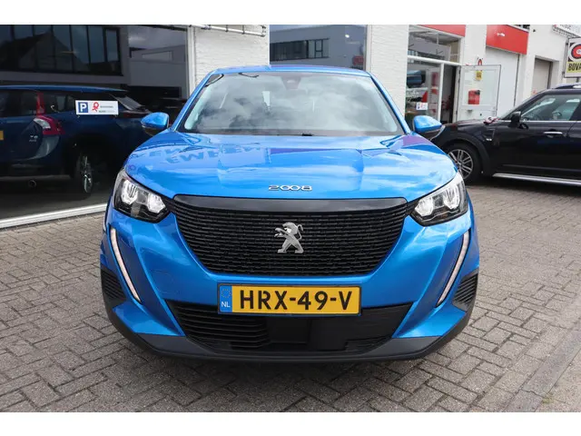 Peugeot 2008 1.2 PT ACTIVE PACK 130PK 2021 Benzine 22