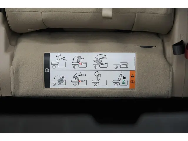 Ford Explorer XLT 2.3 Ecoboost 2019 Benzine 66