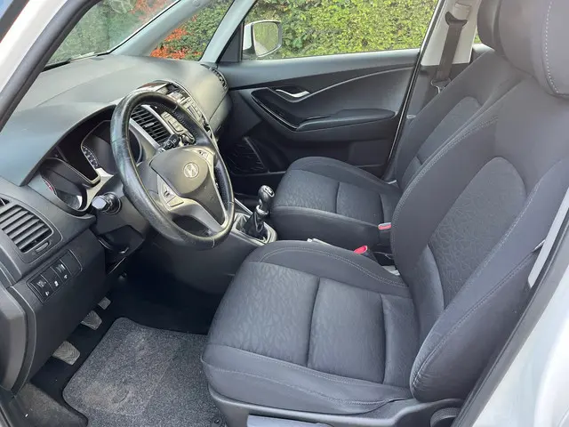 Hyundai ix20 1.4i i-Motion 2013 Benzine 3