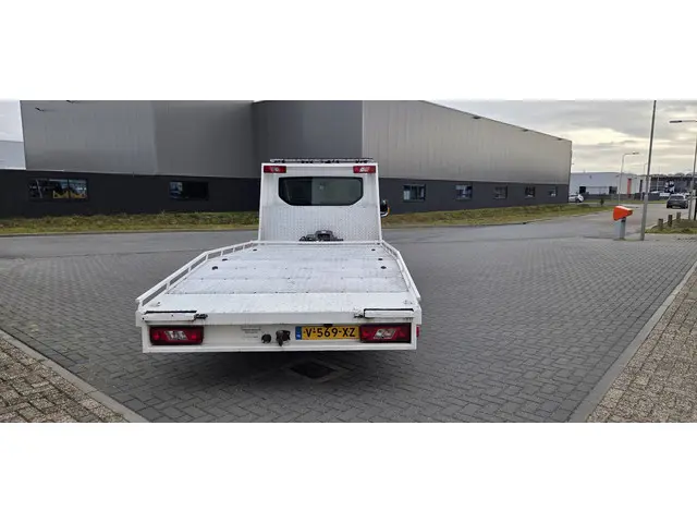 Ford Transit 350 2.2 TDCI L4H1 Ambiente 2016 Diesel 5