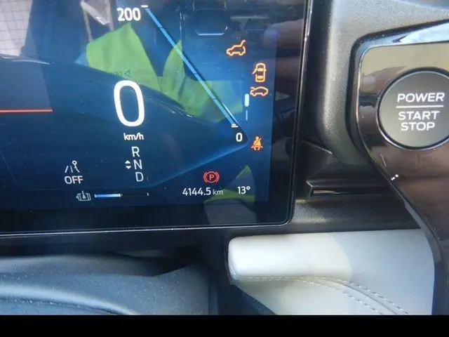 Ford Puma Gen-E Premium 44 kWh 2025 Elektrisch 9