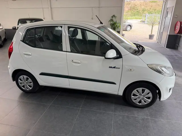 Hyundai i10 1.0 i-Drive 2012 Benzine 8