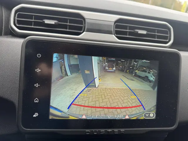 Dacia Duster 1.3 TCe 150PK EDC Journey 2024 Benzine 16