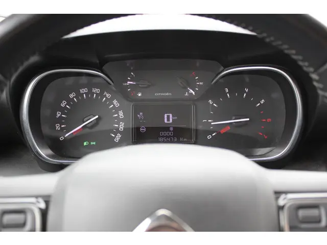 Citroën C3 Aircross 1.5 BlueHDi S&S Shine 2020 Diesel 19