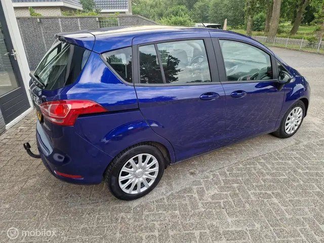 Ford B-MAX 1.6 TI-VCT Style AUTOMAAT !! 2014 Benzine 10