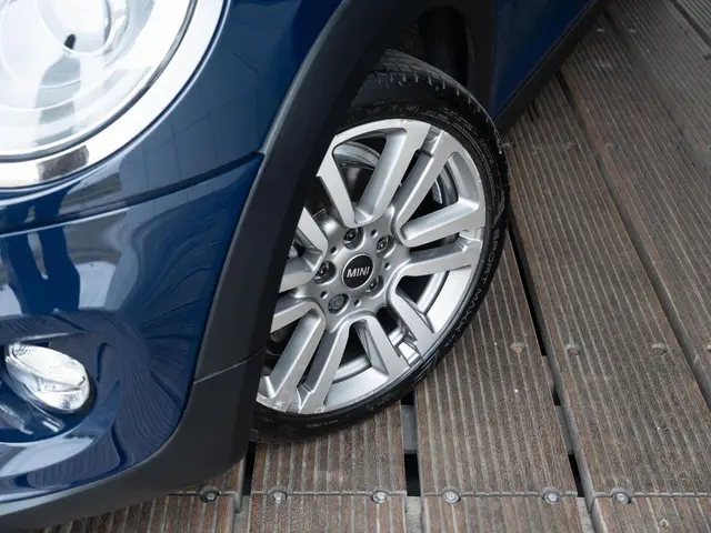 MINI 5-Deurs Cooper Aut. 2017 Benzine 16