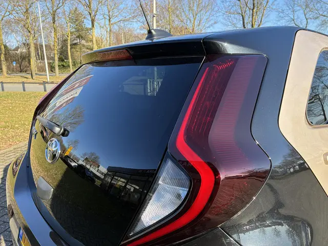 Toyota Aygo X 1.0 VVT-i MT Envy 5-Deurs 2023 Benzine 25