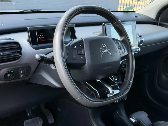 Citroën C4 Cactus 1.2 PureTech Feel 2017 Benzine 11