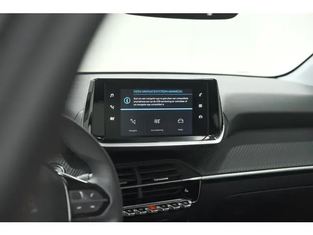 Peugeot 208 PureTech 100 Allure Pack 2023 Benzine 48