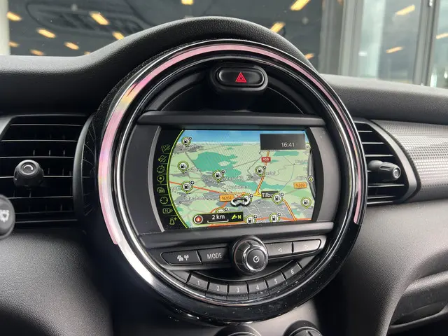 MINI Cooper Mini 1.5 Business 2017 Benzine 11