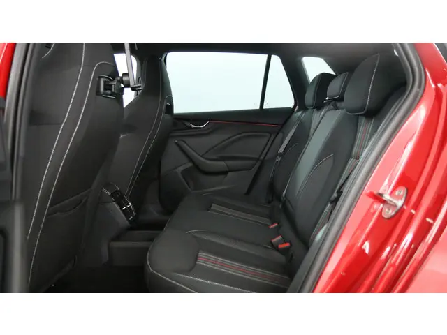 Škoda Kamiq 1.0 TSI 115pk Monte Carlo 2024 Benzine 36