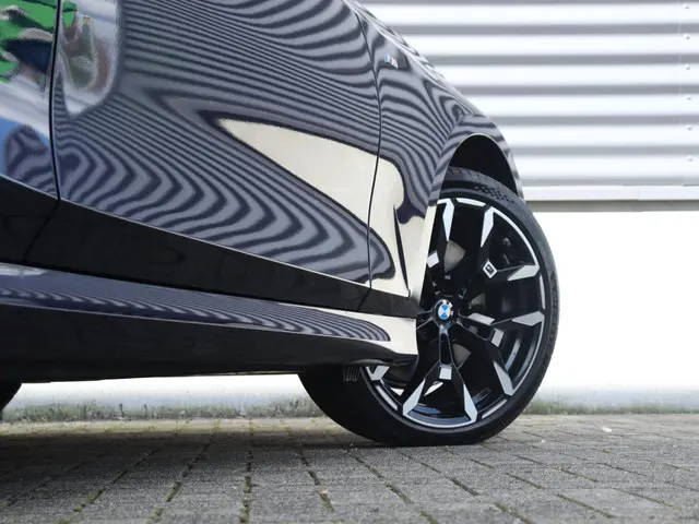 BMW 3 Serie Touring 330e 2025 Hybride Benzine 7