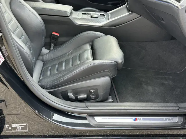 BMW 3 Serie Touring 330e M Pakket 2023 Hybride Benzine 17