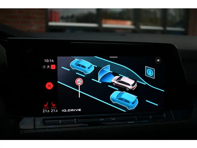 Volkswagen Golf Variant 1.5 eTSI R-Line 2021 Benzine 37