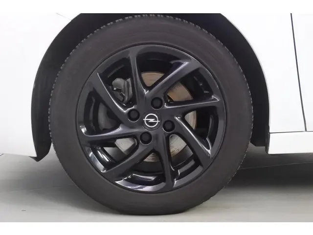 Opel Corsa 1.2 GS Line 2022 Benzine 15