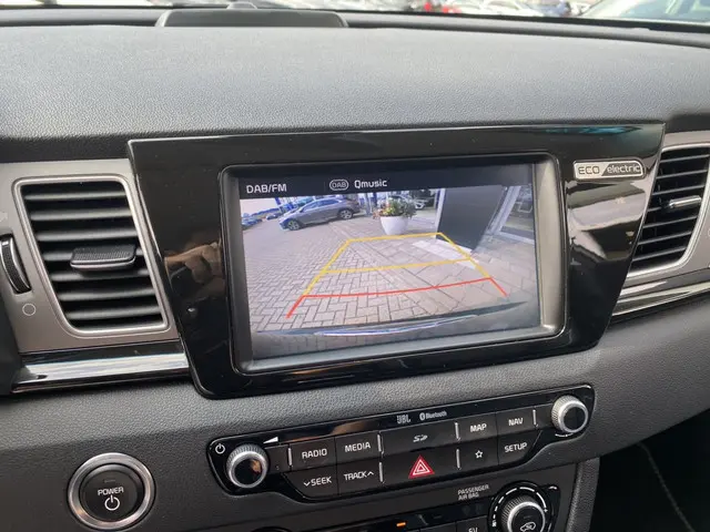 Kia e-Niro ExecutiveLine 64kWh 2019 Elektrisch 16
