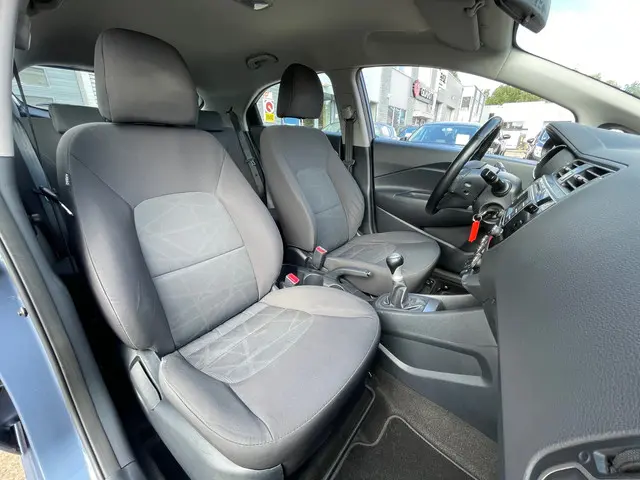Kia Rio 1.2 CVVT ComfortLine 2015|Airco|Cruise 2015 Benzine 9