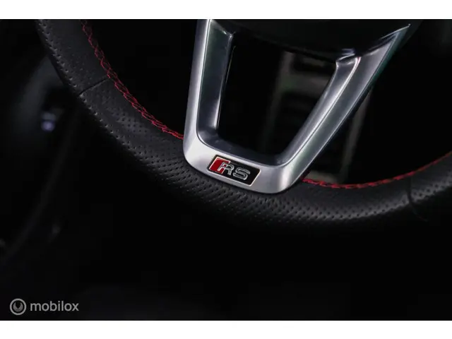 Audi RSQ8 4.0 TFSI RSQ8 quattro 2021 Benzine 44